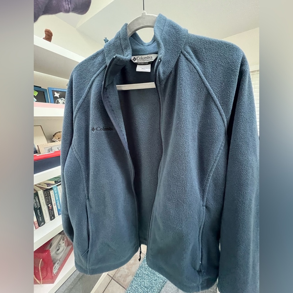 Columbia Steel Blue Fleece Jacket.  Size L